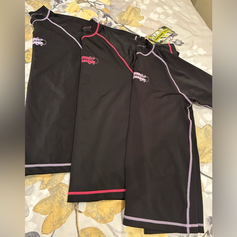 Lot of 3 Boys Rash Guard Short Sleeve Shirts UPF 50 sz Large & XL Brand New